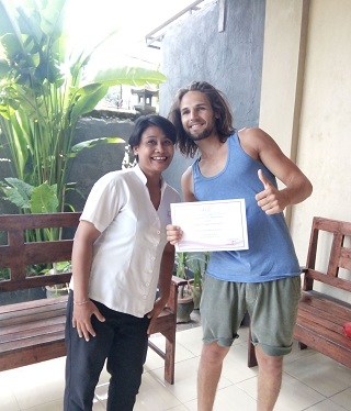 Reeva Bali Spa School Student